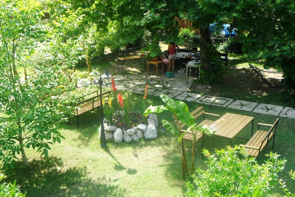 Arya Holiday Houses Чирали Экстерьер фото