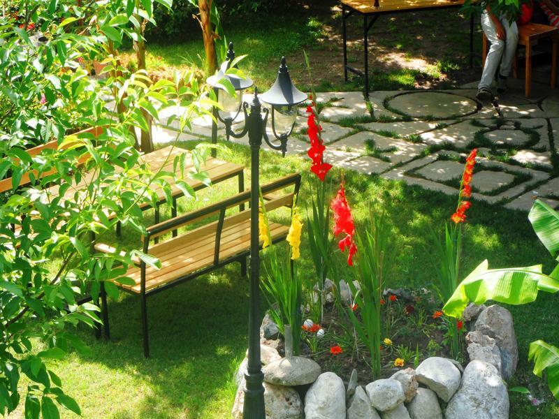Arya Holiday Houses Чирали Экстерьер фото