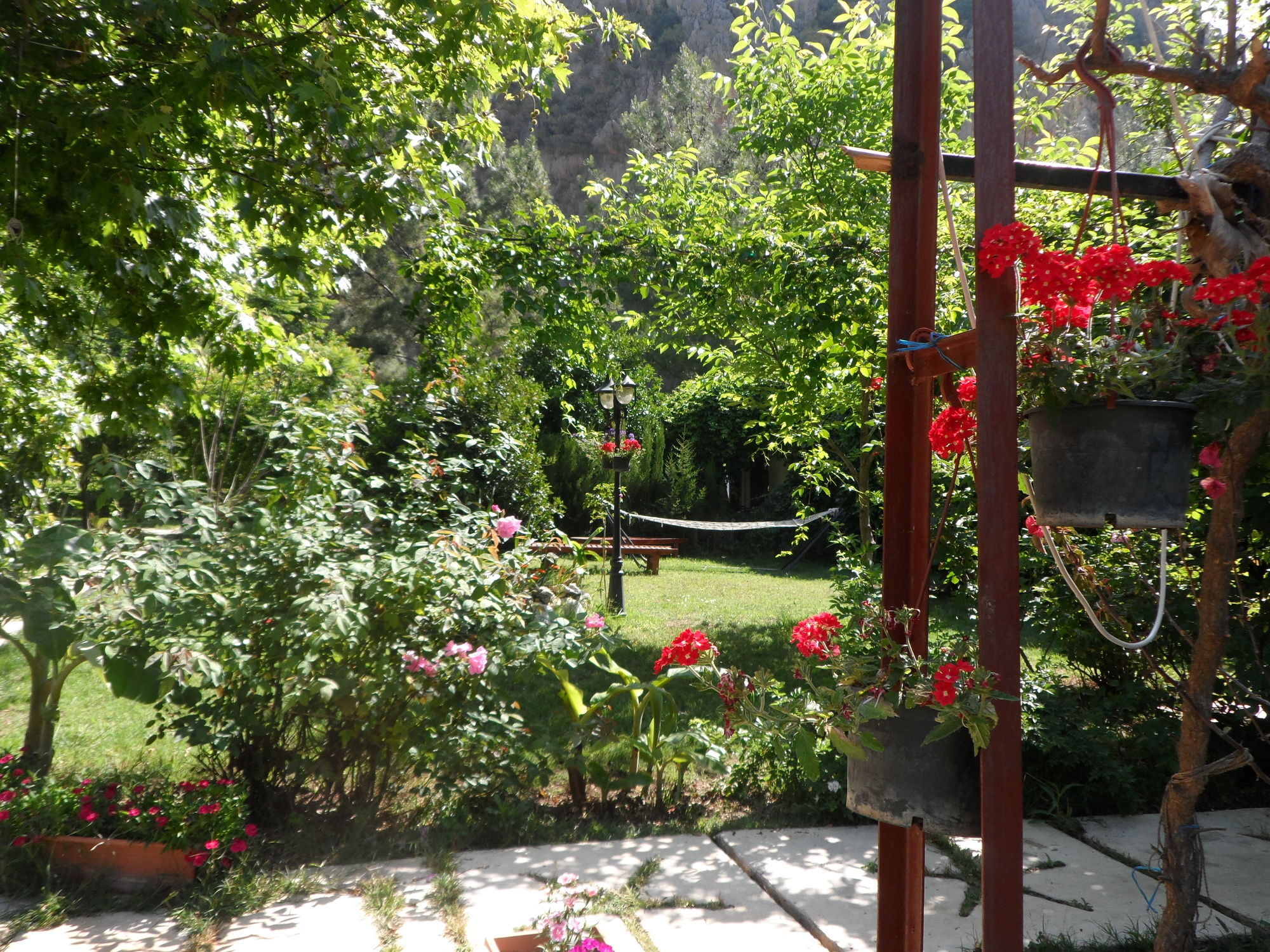 Arya Holiday Houses Чирали Экстерьер фото